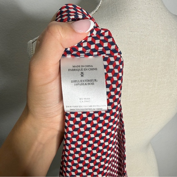 Theory Red White Blue Silk Geometric Print Blouse Size M - Picture 8 of 9